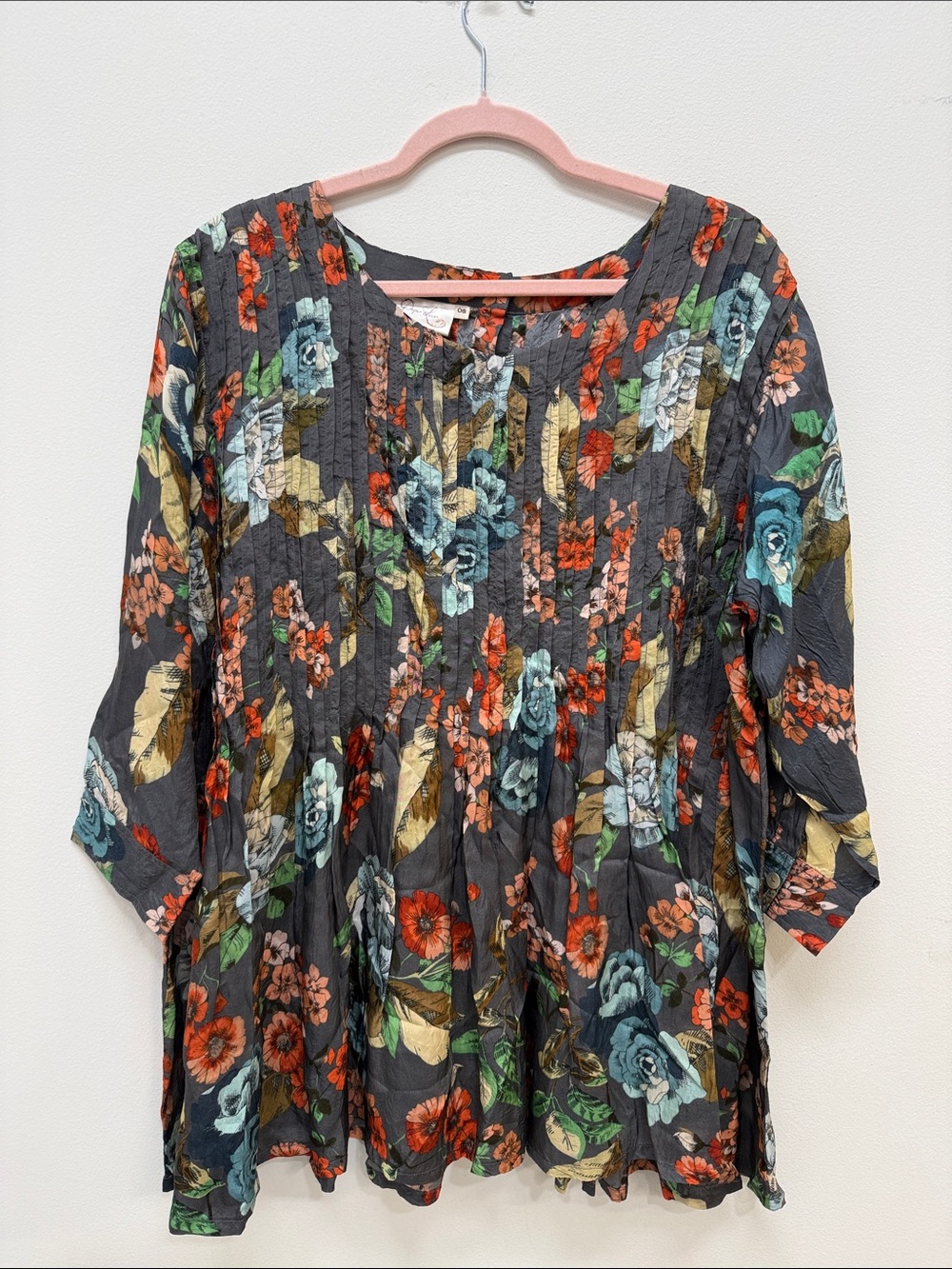Paper Crane Artsy Bohemian Floral Top Pintuck Cupra RayonOne Size